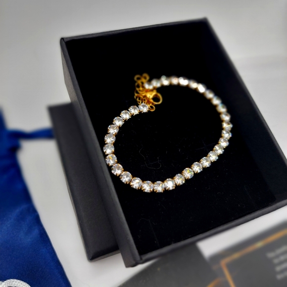 18K Gold Plated Tennis Bracelet 3mm by 18cm( +3 ) - Picture 4 of 13